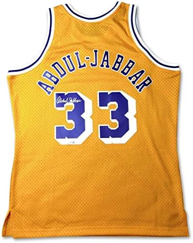 Kareem Abdul-Jabbar potpisao je autogramirani mitchell & ness žuti kućni dres Lakers - autogramirani NBA dresovi